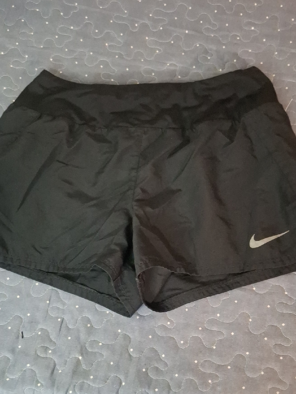 Nike Black Women's Athletic Running Shorts size small - Picture 1 of 4